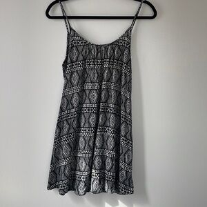 Roxy dress/ bathing suit cover black and white Size S/P